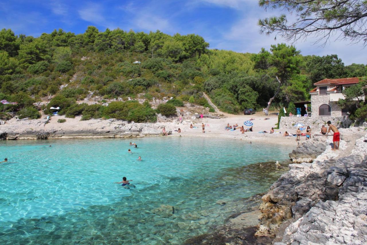 Apartments By The Sea Zavalatica, Korcula - 546 Zewnętrze zdjęcie